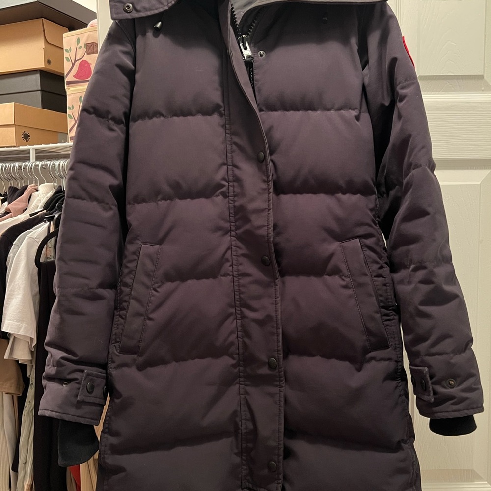 Authentic Canada Goose Shelburne Down Coat
